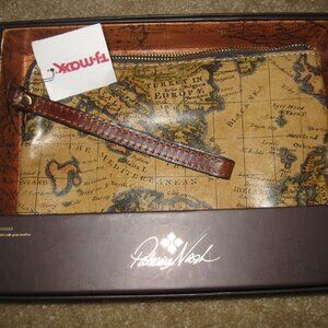 Patricia Nash Cassini Medium Wristlet In Vintage European Map NEW in gift box